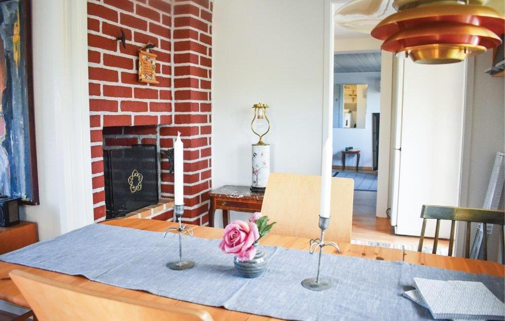 Nice Home In Hoerby With 1 Bedrooms And Wifi エクステリア 写真